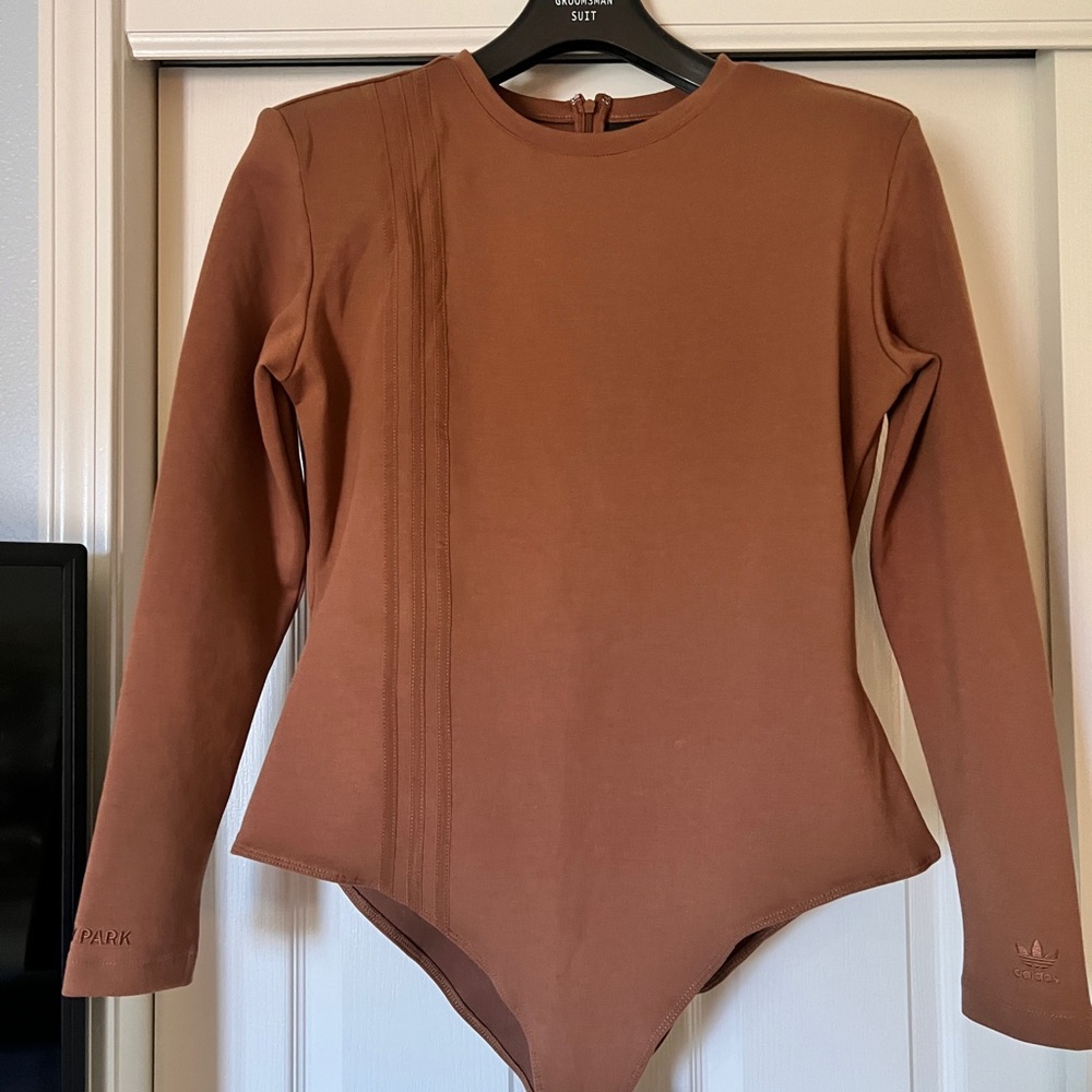 NWT Ivy Park X Adidas brown bodysuit Size 1X
